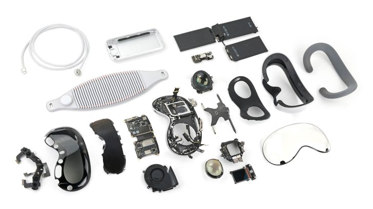 Apple Vision Pro 'disassembled'