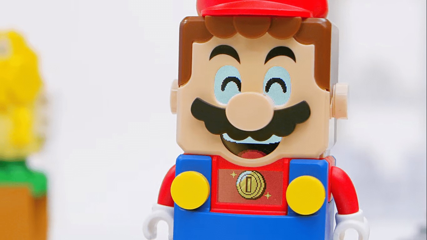 LEGO Super Mario: tante offerte per il MAR10 Day, un teaser trailer anticipa delle sorprese