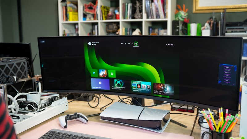 Il monitor MSI MPG 491CQP