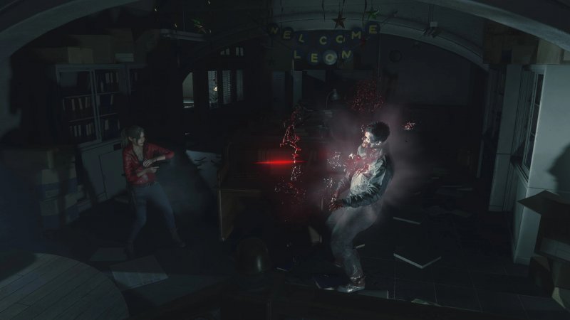 Resident Evil 2 Remake con la mod applicata per le inquadrature fisse Resident Evil 2 Remake con la mod applicata per le inquadrature fisse