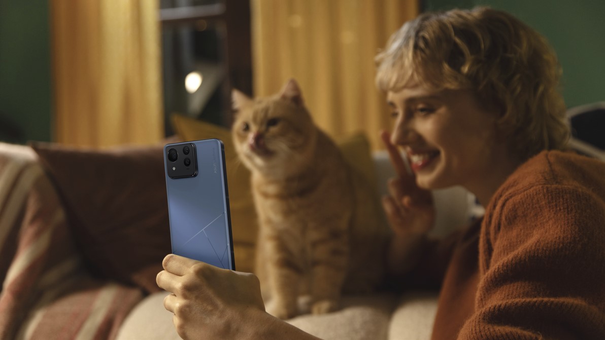 ASUS rivoluziona la serie Zenfone con il suo Zenfone 11 Ultra dal design premium