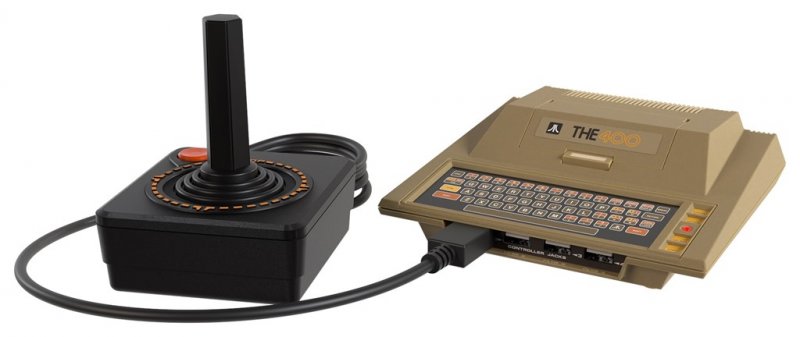 The400 Mini e joystick affiancati The400 Mini e joystick affiancati