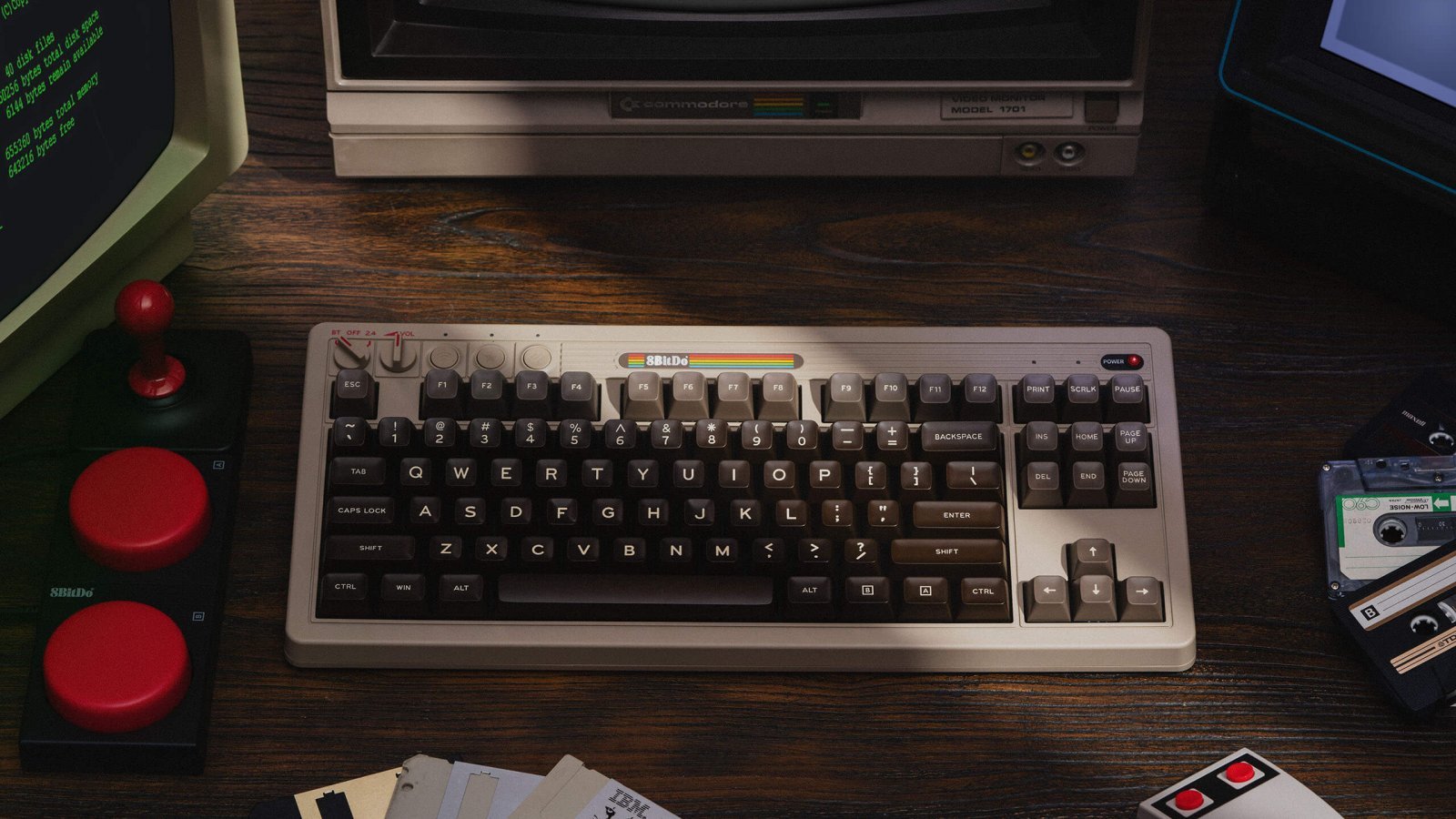 Retro Mechanical Keyboard C64 Edition di 8BitDo è ciò che serve per sentirsi allegramente vecchi