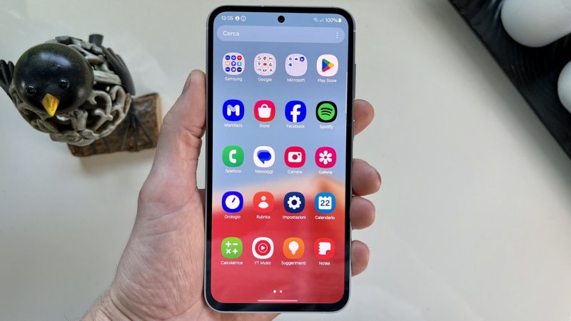 La scheda tecnica di Samsung Galaxy S23 FE è frutto di una serie di ponderati compromessi La scheda tecnica di Samsung Galaxy S23 FE è frutto di una serie di ponderati compromessi