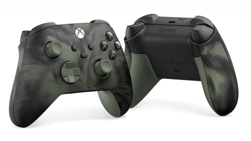 Il controller Xbox Nocturnal Vapor fronte/retro Il controller Xbox Nocturnal Vapor fronte/retro