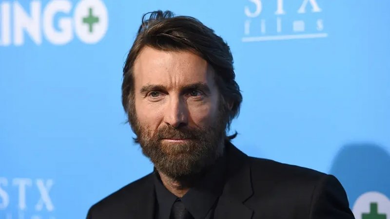 Sharlto Copley Sharlto Copley