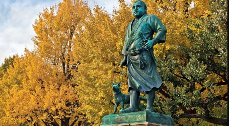 Una statua dedicata all'imponente Saigo Takamori