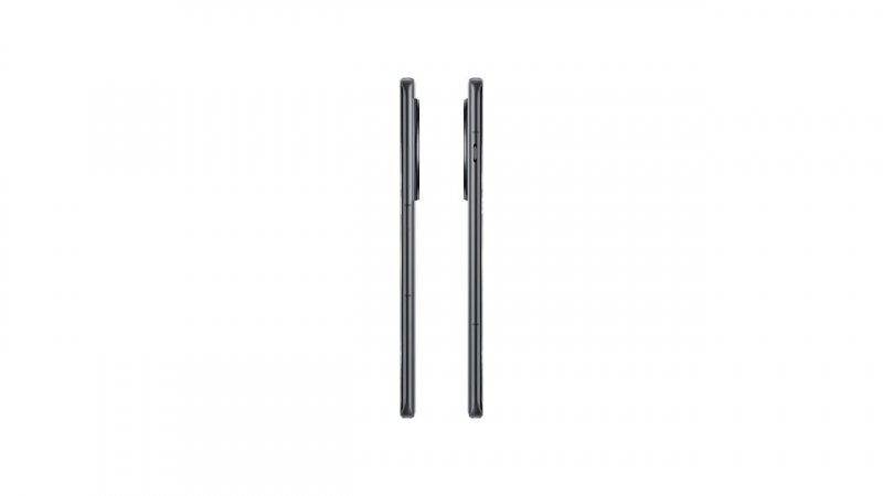 La visione laterale dello smartphone: notate in rilievo la fotocamera