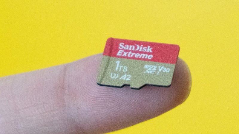 The SanDisk Extreme 1TB SD card