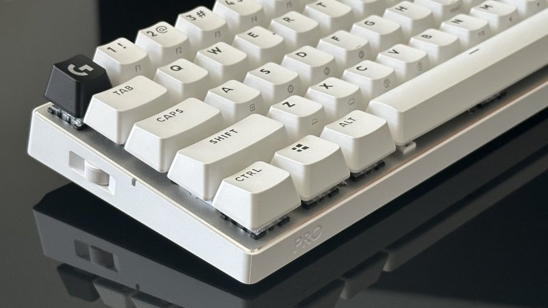 Il dettaglio della rotella per il volume sulla Logitech G PRO X 60 LIGHTSPEED Il dettaglio della rotella per il volume sulla Logitech G PRO X 60 LIGHTSPEED