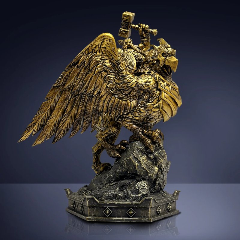 La Statuetta del Cavaliere dei Grifoni inclusa nella Collector's Edition