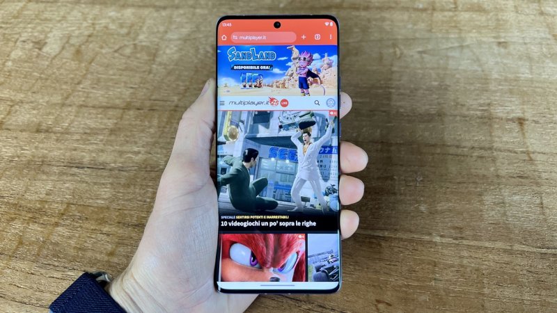 Diversi fattori contribuiscono a rendere Motorola Edge 50 Pro uno smartphone molto piacevole da utilizzare Diversi fattori contribuiscono a rendere Motorola Edge 50 Pro uno smartphone molto piacevole da utilizzare