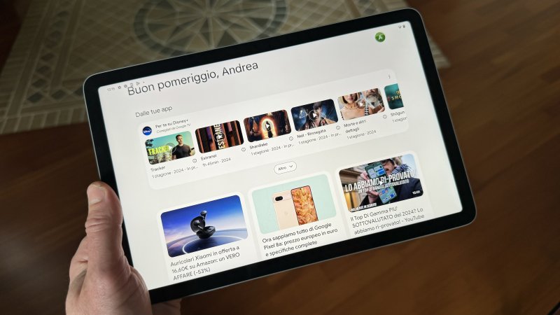 Il software è quasi sempre eccellente e privo di bug grazie alla presenza di Android 14 stock