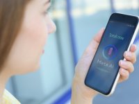 Meta prepara chatbot sempre più umani: parleranno per primi e ricorderanno le conversazioni