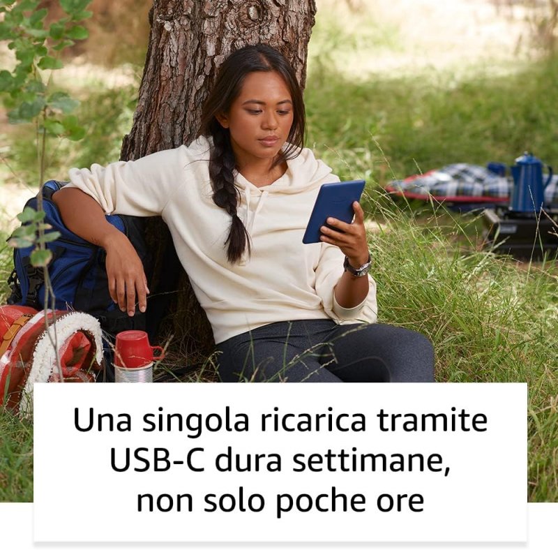 Leggere Kindle all'aperto sotto un albero è facile grazie a Leggere Kindle all'aperto sotto un albero è facile grazie a