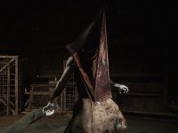Il team di Silent Hill remake difende il formato fisico: Pubblicheremo edizioni su disco finché possibile