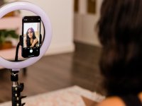 TikTok porta Nearby anche in Italia e punta sul contenuto locale