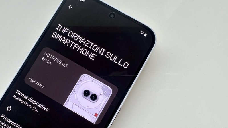 L'unicità di Nothing OS è certamente una delle punte di diamante di Nothing Phone (2a) L'unicità di Nothing OS è certamente una delle punte di diamante di Nothing Phone (2a)