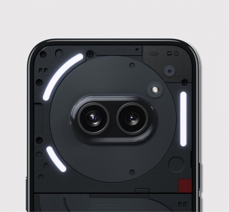 Il dettaglio della fotocamera dello smartphon Nothing