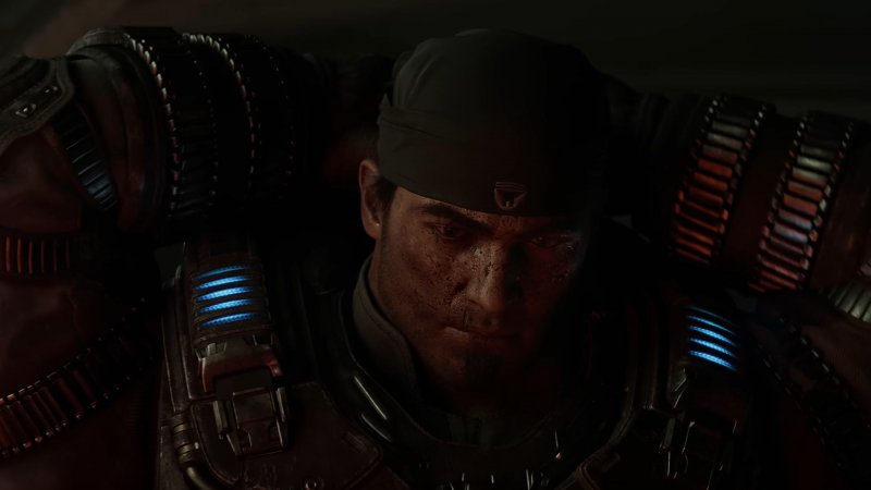 Marcus si rimette la bandana dopo lo scontro con la Locusta