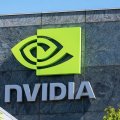 Dopo il caso OpenAI-Hugging Face, NVIDIA si allea con i colossi tech per domare gli agenti IA