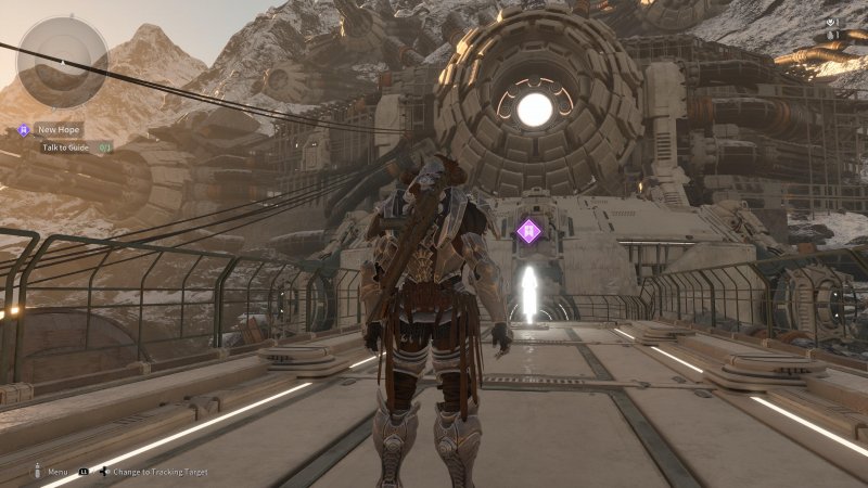 Albion fa proprio una bella figura come hub di gioco grazie al mescolarsi di architetture futuristiche e paesaggi naturali montuosi