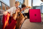 Razr 50 e Ultra ufficiali: prezzi e specifiche dei nuovi pieghevoli di Motorola con Gemini - Notizia
