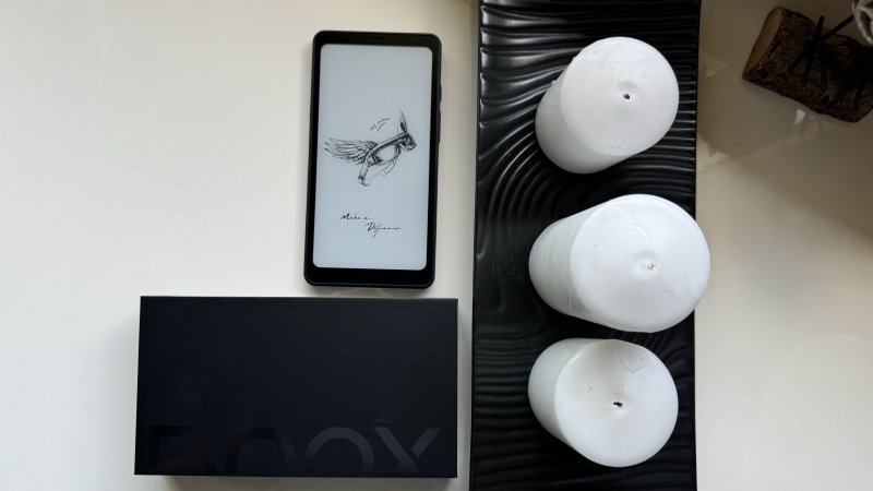 Onyx Boox Palma è un eReader davvero particolare Onyx Boox Palma è un eReader davvero particolare