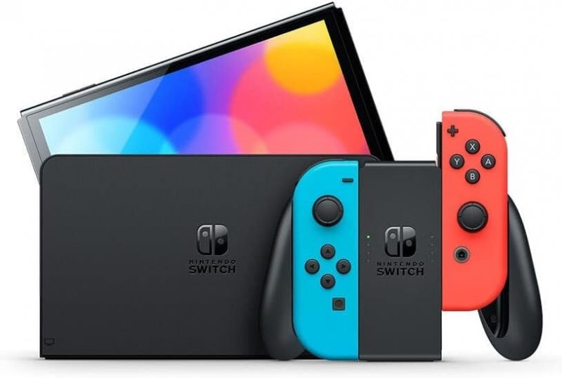 Nintendo Switch OLED con la base e il controller Nintendo Switch OLED con la base e il controller