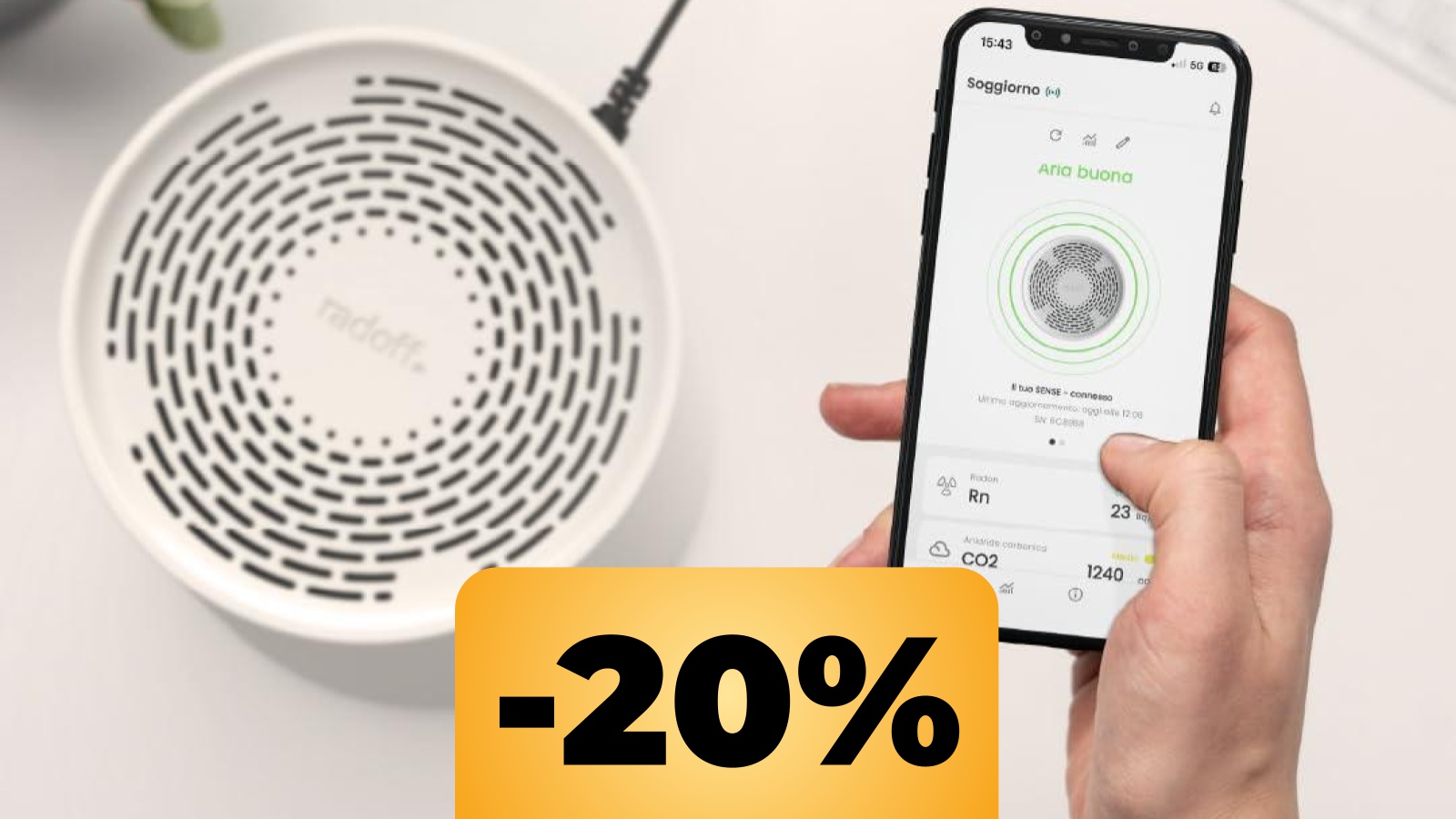 Radoff Sense con l'app su uno smartphone e sotto lo sconto di Amazon