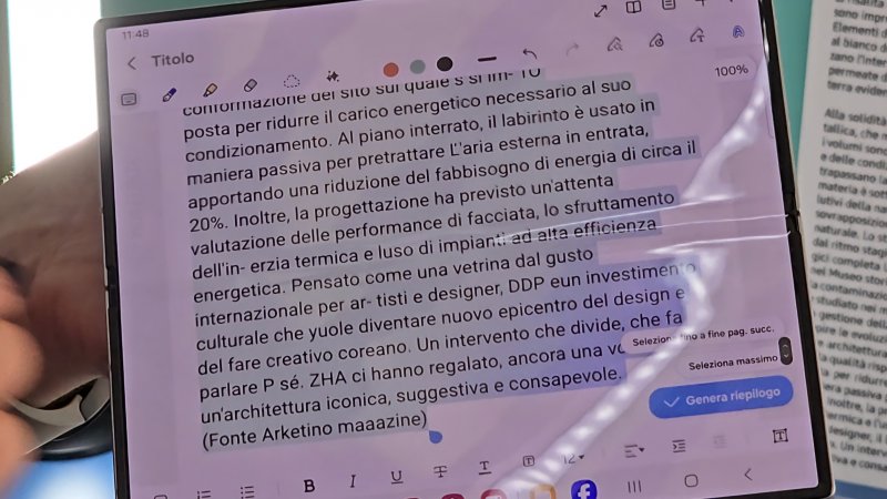 L'Assistente Note è in grado di riassumere i testi con un semplice click