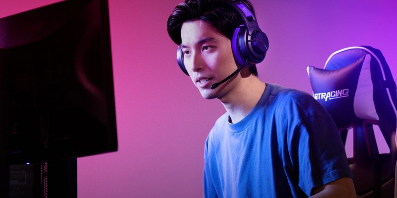 Le Turtle Beach Atlas Air hanno delle dimensioni generose, ma pesano veramente poco