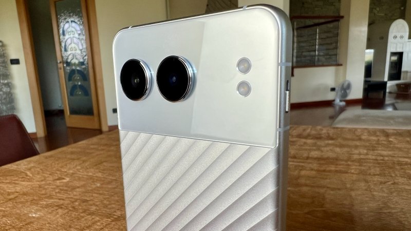 OnePlus Nord 4 sacrifica la macro per puntare su una fotocamera principale di migliore qualità OnePlus Nord 4 sacrifica la macro per puntare su una fotocamera principale di migliore qualità