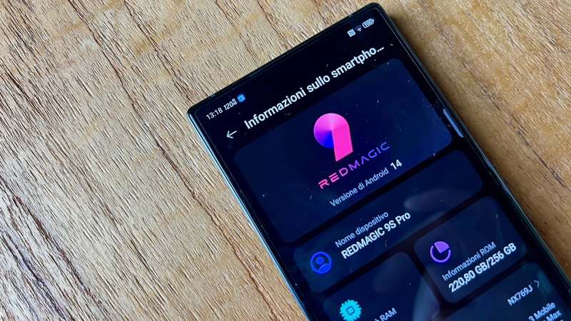 Il software di REDMAGIC 9S Pro continua ad apparire inadeguato