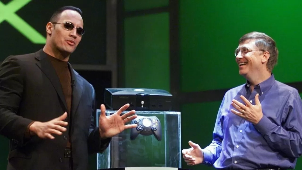 Bill Gates e The Rock presentano la prima Xbox