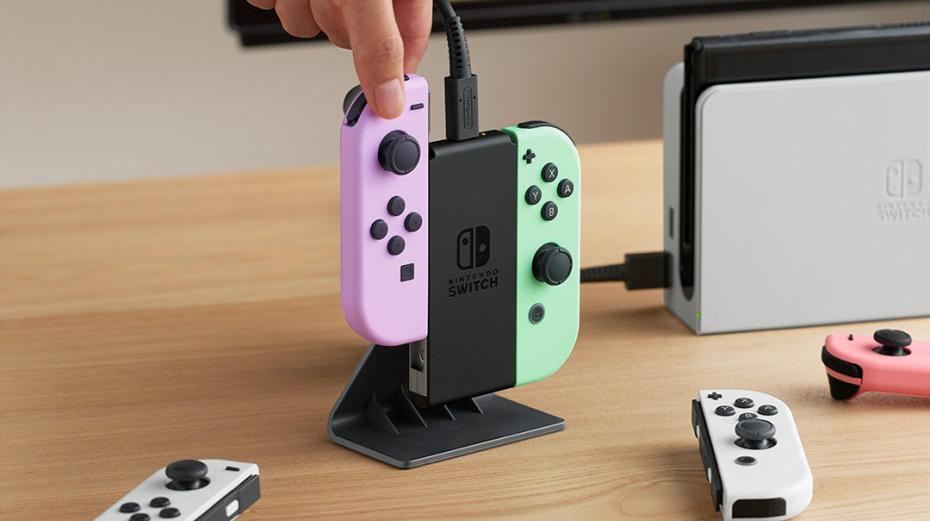 Una foto del Charging Stand di Nintendo Switch