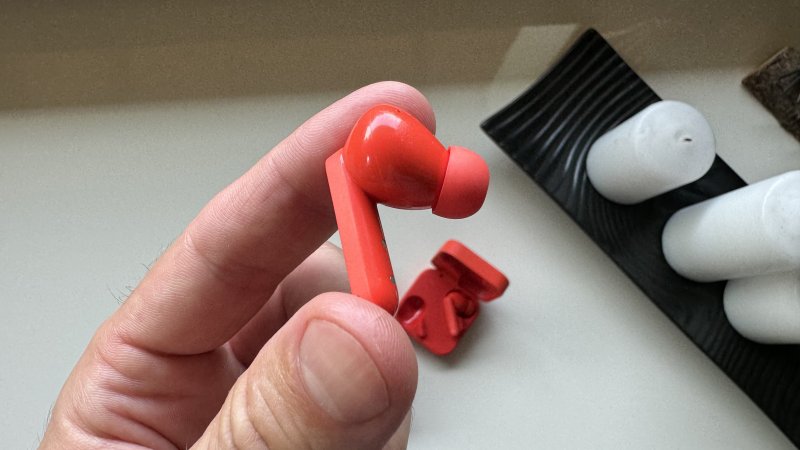 La proposta di colori comprende anche il più appariscente arancione