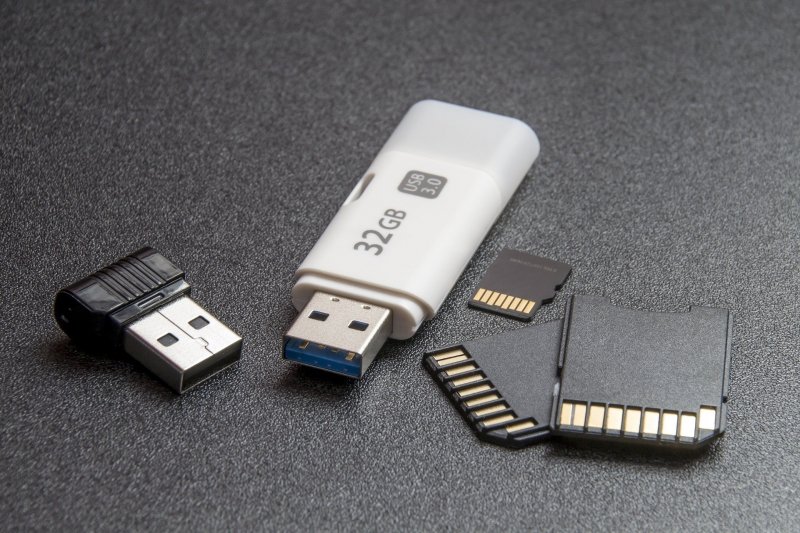 Pendrive USB e schede SD