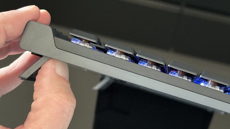 Lo spessore estremamente ridotto della Logitech G G515 LIGHTSPEED TKL