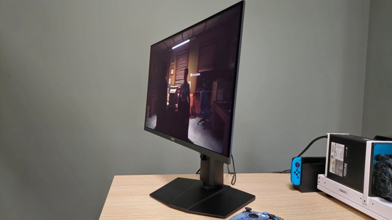 L'angolo di visione del monitor MSI MPG 271QRX è ottimo