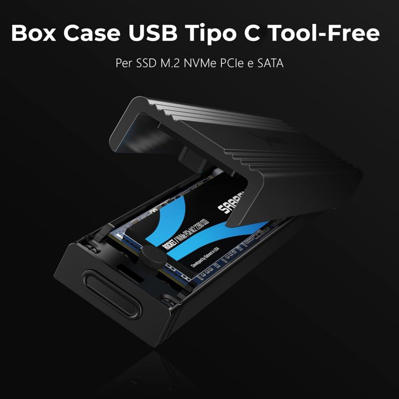 Il case per l'SSD aperto Il case per l'SSD aperto