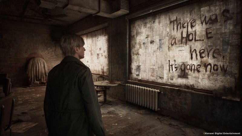 Anche il remake di Silent Hill 2 sa essere sporco e grezzo nella sua immaginazione della cittadina, pur non raggiungendo i picchi di malessere dell'originale Anche il remake di Silent Hill 2 sa essere sporco e grezzo nella sua immaginazione della cittadina, pur non raggiungendo i picchi di malessere dell'originale