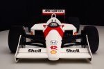 La McLaren MP4/4 di Ayrton Senna rivive grazie a LEGO Italia e Automobile Club Milano - Notizia
