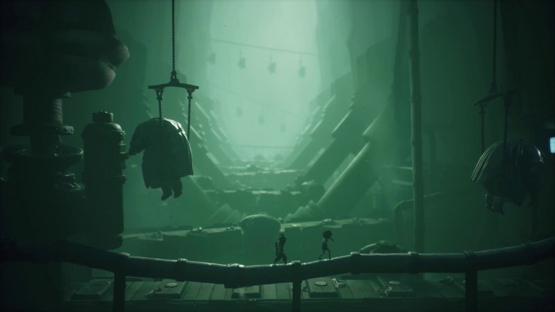 Un altro scorcio della fabbrica e dei suoi giganteschi e terrificanti lavoratori