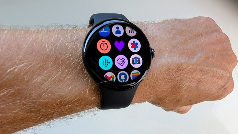 Il display di Google Pixel Watch 3 ha subito delle notevoli migliorie