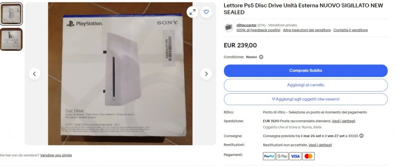 Un esempio di un lettore ottico per PS5 venduto su eBay
