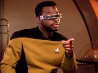 Blindsight di Neuralink darà la vista ai non vedenti dice Elon Musk, da grafica stile Atari al visore di Star Trek