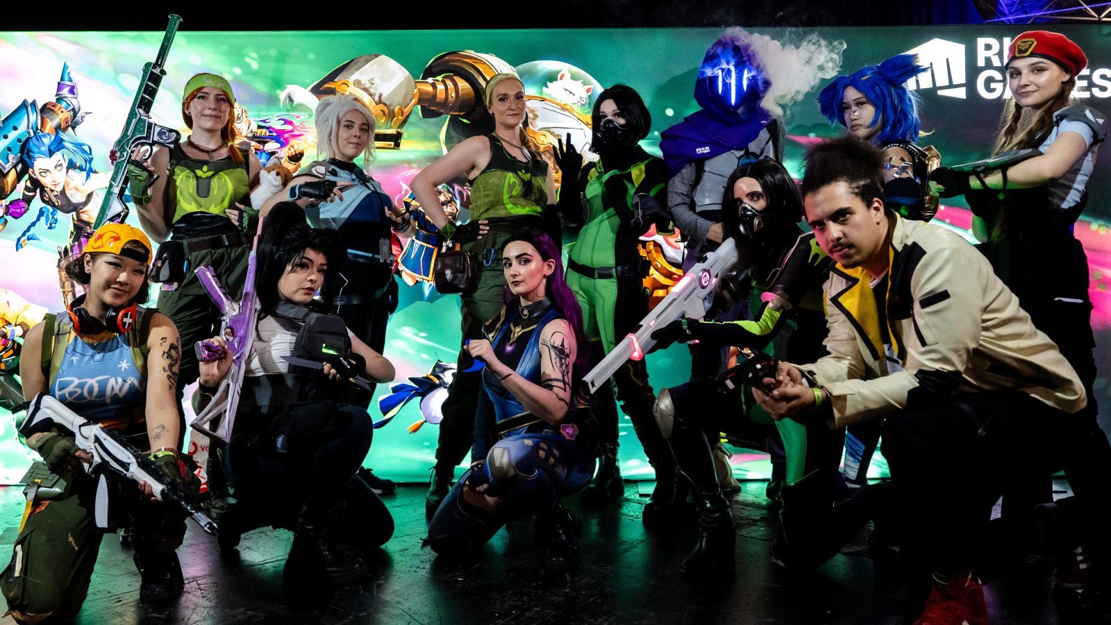 Dei cosplayer a uno degli eventi Riot Play Club