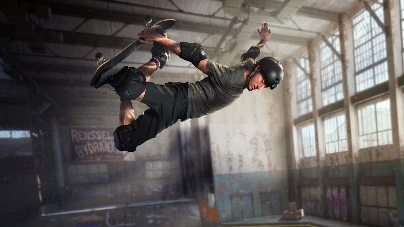 Tony Hawk mentre esegue un'acrobazia sullo skate