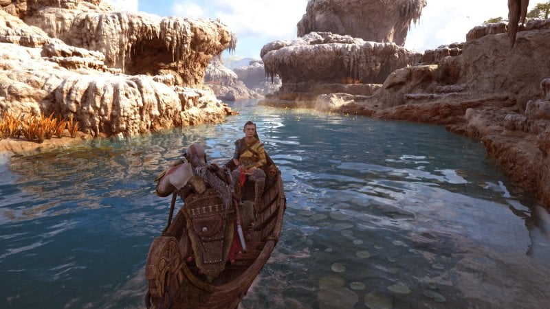 La resa degli specchi d'acqua con il DLSS è leggermente inferiore a quella di FSR La resa degli specchi d'acqua con il DLSS è leggermente inferiore a quella di FSR